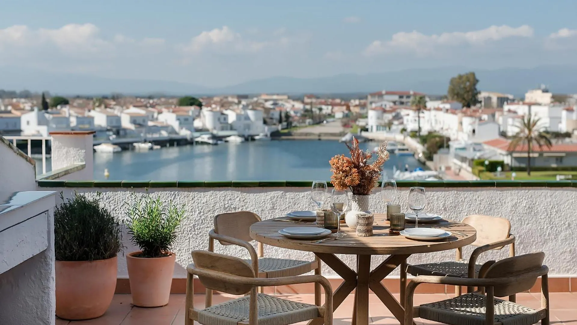 Welcs Apartamento 223 Emp Con Terraza Con Vista Empuriabrava 0*,  Spain